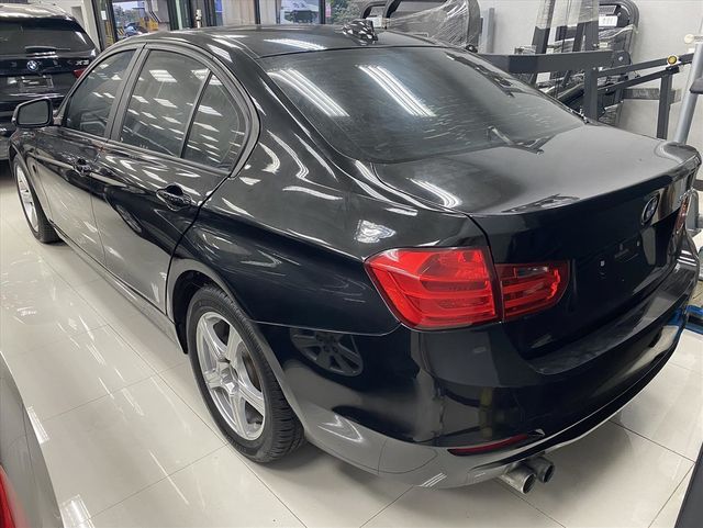 BMW 328I  第4張相片