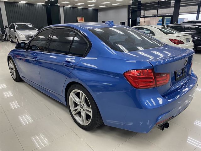 BMW 328I  第4張相片
