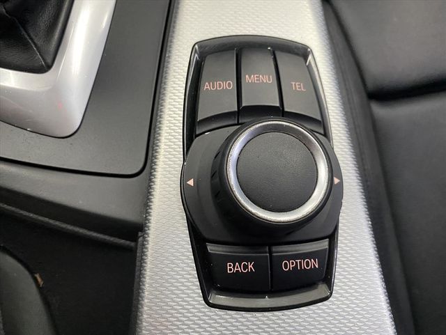 BMW 328I  第15張相片