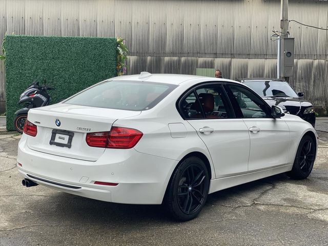 BMW 328I  第3張相片
