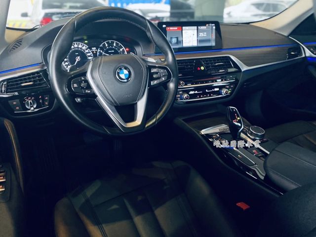 BMW 520D  第8張相片
