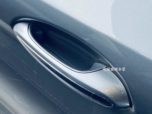 BMW 520D  第19張相片