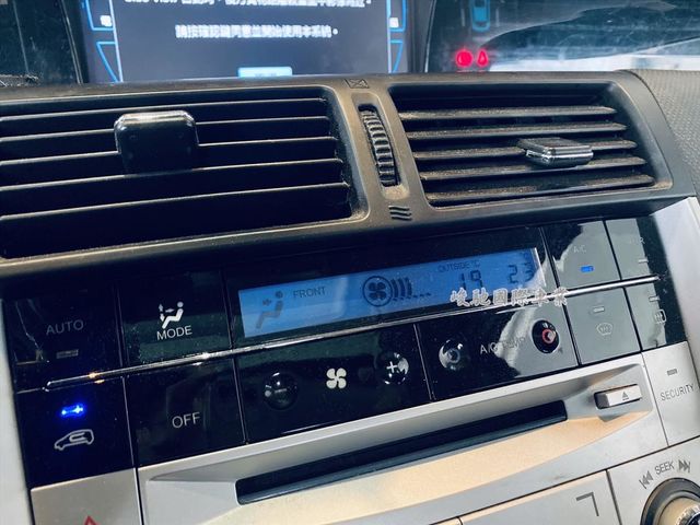 LUXGEN M7  第17張相片