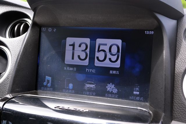LUXGEN U7  第13張相片