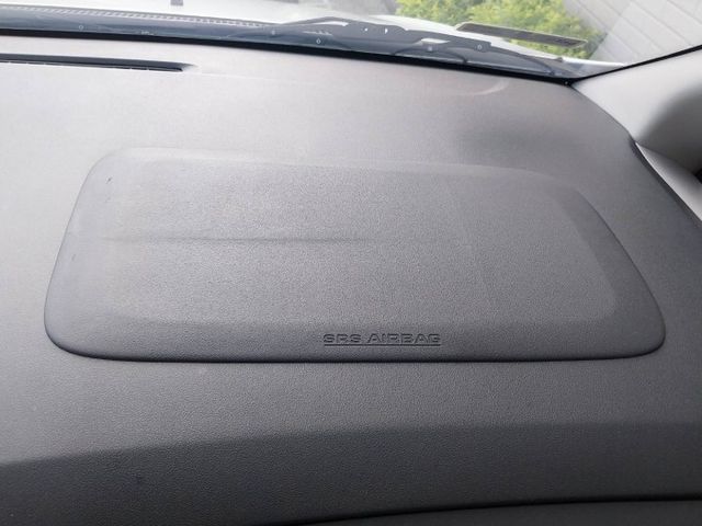 【可貸款】車況超讚！現場看車保證價格再下殺！100%實車在店 實價不變  第11張相片