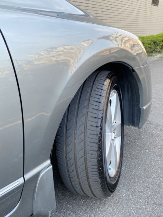 【可貸款】車況超讚！現場看車保證價格再下殺！100%實車在店 實價不變  第15張相片