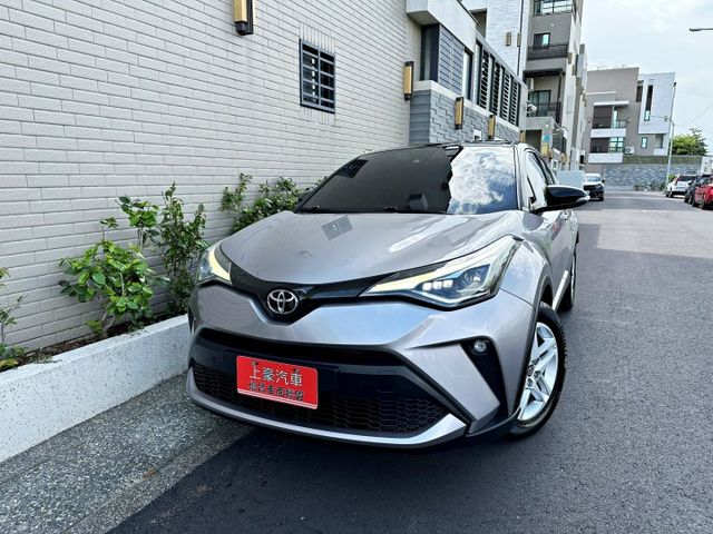 (2020年式) 豪華版 僅跑5萬 電熱椅 盲點 免鑰匙 認證車 原鈑件 車道偏移警示系統 導航 超省稅  第1張相片
