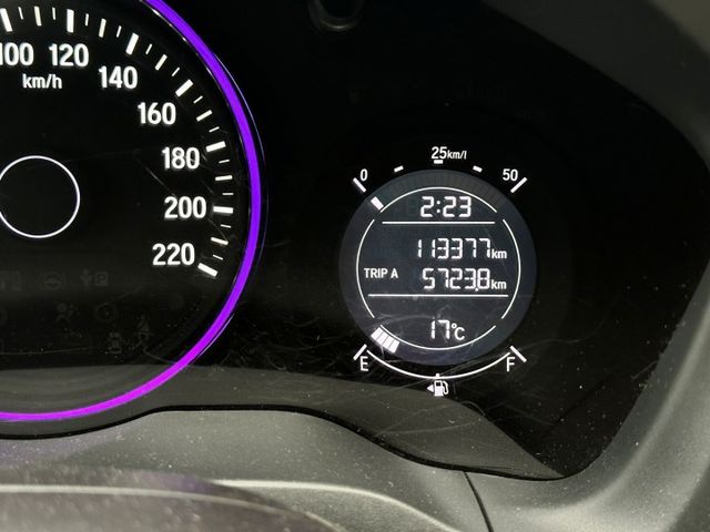 【認證車】換檔撥片、安卓機、定速、免鑰匙、CarPlay、前後雙錄、電子煞車  第20張相片