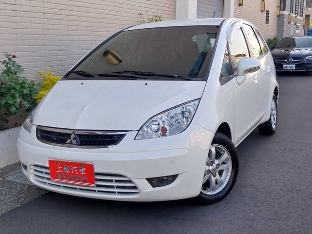 1.6cc 電動尾門 倒車顯影【可貸款】車況讚！現場看車保證價格再下殺！100%實車在店 實價不變  第1張相片