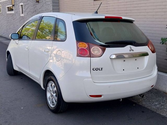 1.6cc 電動尾門 倒車顯影【可貸款】車況讚！現場看車保證價格再下殺！100%實車在店 實價不變  第4張相片