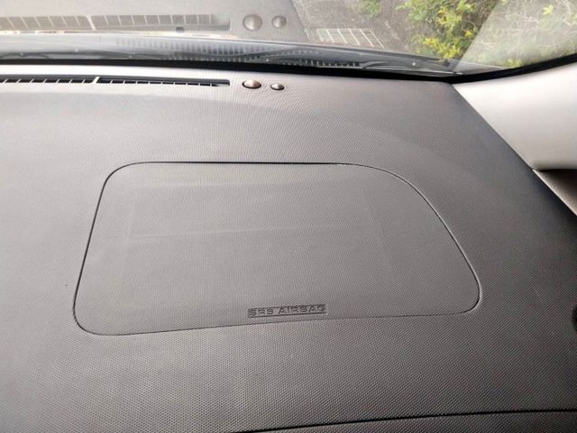 七人座 倒車顯影 車況超讚！現場看車保證價格再下殺！100%實車在店 實價不變  第14張相片
