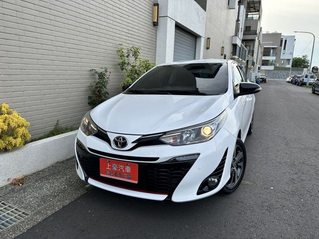 【S版】﹝5保固+5保證﹞免鑰匙 定速 導航 自動頭燈 免抬頭顯示器 倒車顯影 藍牙 行車紀錄器 《歡迎預約試乘》  第1張相片