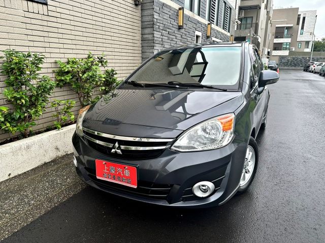 免鑰匙 按鈕啟動 倒車顯影 導航 藍芽 行車紀錄器 免抬頭顯示器  第1張相片
