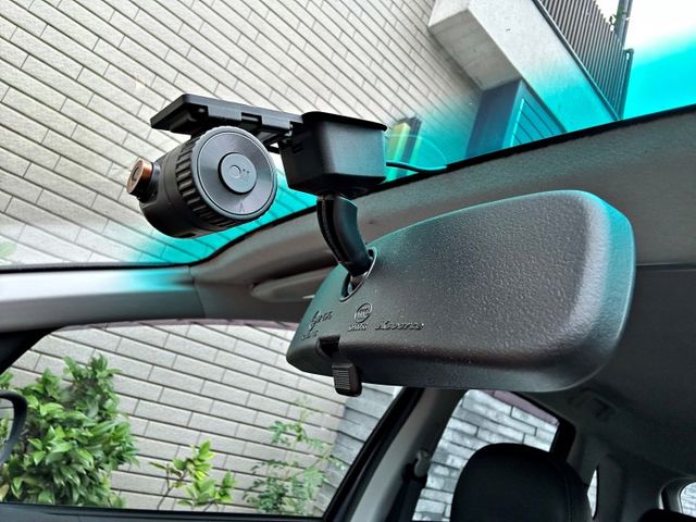 免鑰匙 按鈕啟動 倒車顯影 導航 藍芽 行車紀錄器 免抬頭顯示器  第18張相片