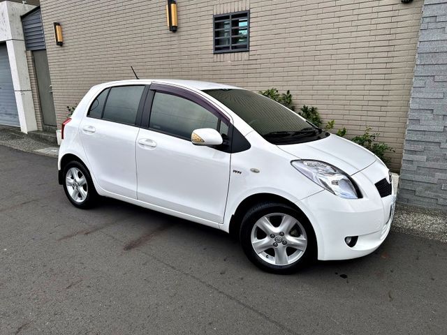 免鑰匙 方向盤音控 皮椅  第7張相片