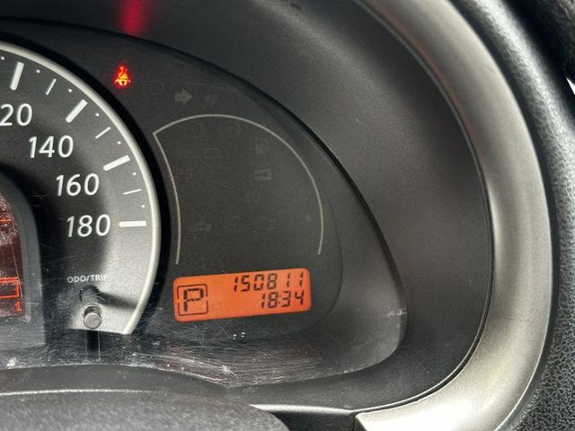 1.5cc (最頂級) 免鑰匙 按鈕啟動 恆溫空調 皮椅  第18張相片