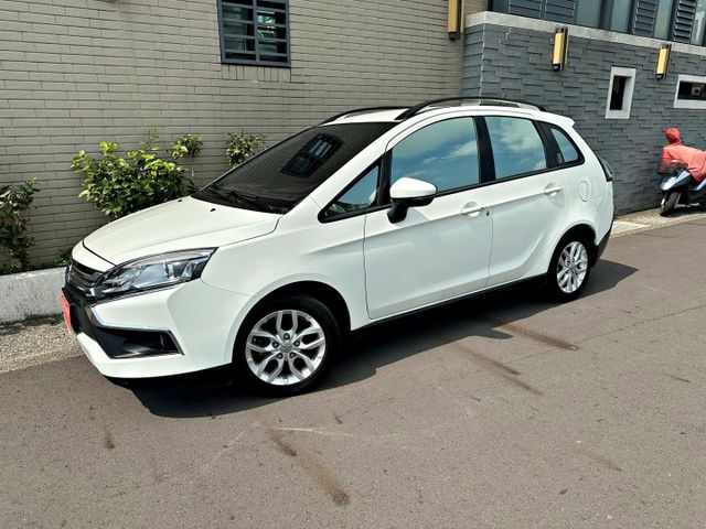 認證車(全車原鈑件) 盲點 電動尾門 倒車顯影 行車紀錄器 多項耗材剛換新  第2張相片