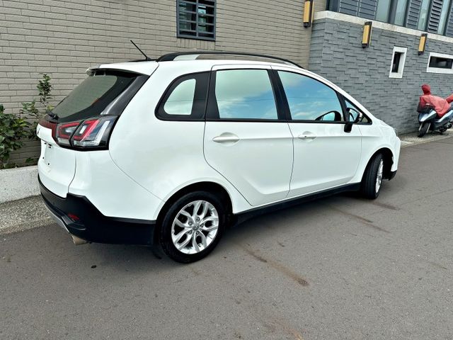 認證車(全車原鈑件) 盲點 電動尾門 倒車顯影 行車紀錄器 多項耗材剛換新  第6張相片