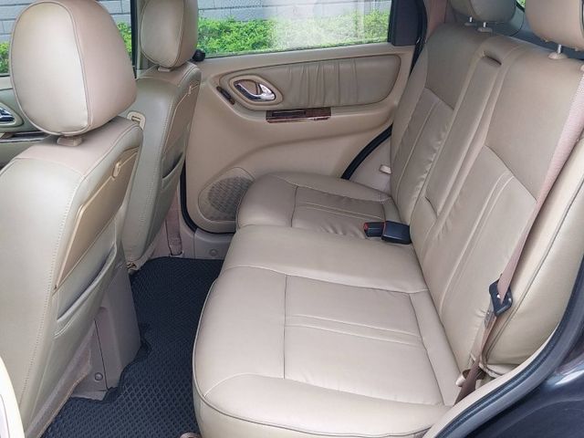 ESCAPE  第9張相片