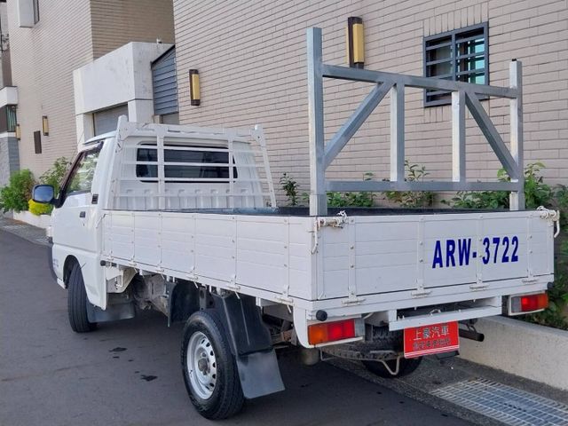 認證車【原鈑件】五大保固+五大保證  第4張相片