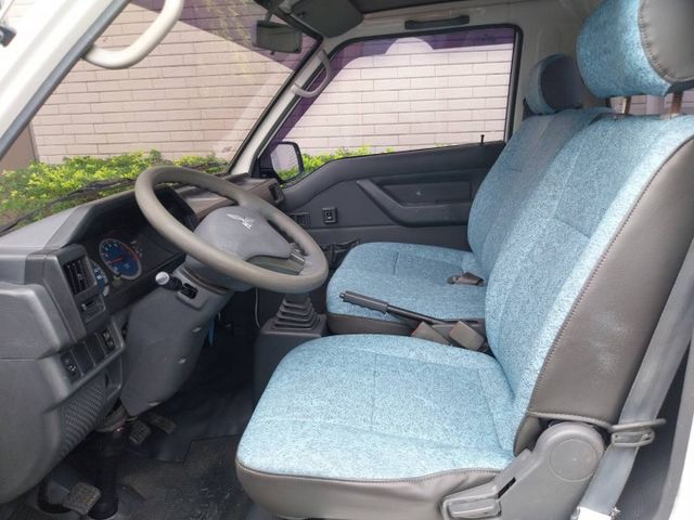 認證車【原鈑件】五大保固+五大保證  第8張相片