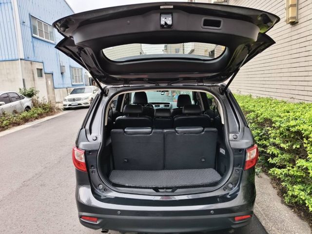 全車原鈑件 YES認證 僅跑6萬 雙電動門 電動椅 影音旗艦版 定速 倒車顯影  第10張相片