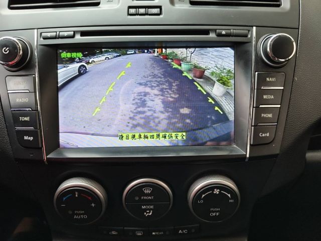 全車原鈑件 YES認證 僅跑6萬 雙電動門 電動椅 影音旗艦版 定速 倒車顯影  第14張相片