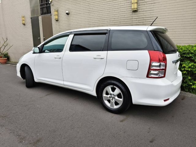 【一手車】7人座 倒車顯影 CP值高 好開好照顧 實用性高 台南五星好評車商~~  第3張相片