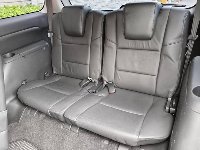 【一手車】7人座 倒車顯影 CP值高 好開好照顧 實用性高 台南五星好評車商~~  第10張相片