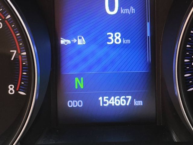 【豪華版】電熱椅 免鑰匙 倒車顯影 (車側黑腳印貼紙已移除)  第18張相片