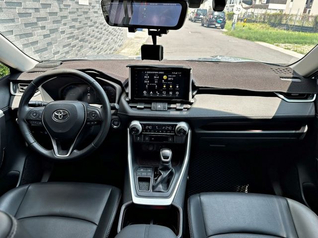 【旗艦版】一手、電尾門、記憶電動椅、電熱椅、環景、免鑰匙、AppleCar  第9張相片