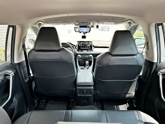 【旗艦版】一手、電尾門、記憶電動椅、電熱椅、環景、免鑰匙、AppleCar  第14張相片