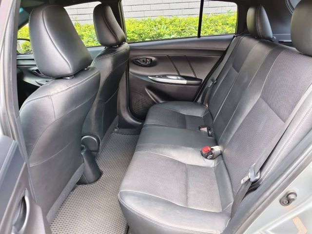 [ 僅跑五萬 ] 最頂級、 IKEY免鑰匙、安卓機、倒車顯影、行車紀錄器、方向盤音控  第9張相片