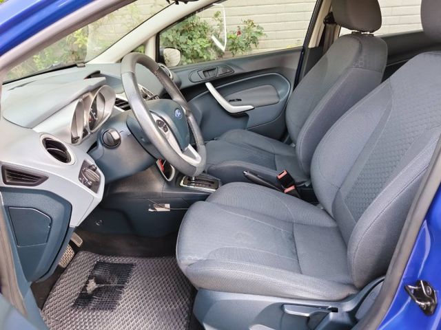 【5門運動S版】僅跑7萬、方向盤音控、ISOFIX ✓ 里程保證 ✓ 實車實價  第9張相片