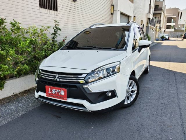 定速 / 免抬頭顯示器 / 倒車顯影 / 恆溫空調  第1張相片