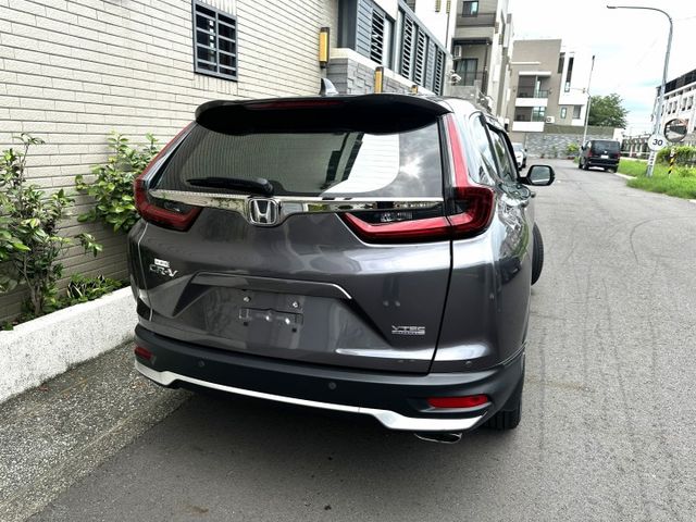 原鈑認證車carplay 環景 導航 免鑰匙 ACC主動跟車 車道偏離/維持系統  第5張相片