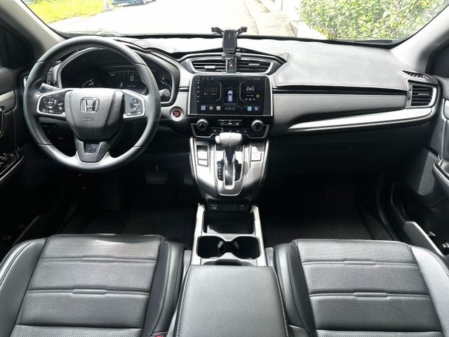 原鈑認證車carplay 環景 導航 免鑰匙 ACC主動跟車 車道偏離/維持系統  第9張相片