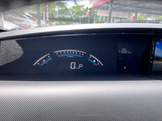 永承嚴選2016 7ECO 新款變速箱/八人座/安卓系統/倒車顯影/獨立空調出風口全額貸可參考  第10張相片