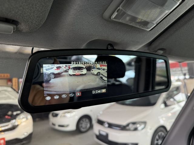 永承嚴選中華三菱載人載貨赚錢的好幫手全車原鈑認證車公里數保證全額貸可參考  第14張相片