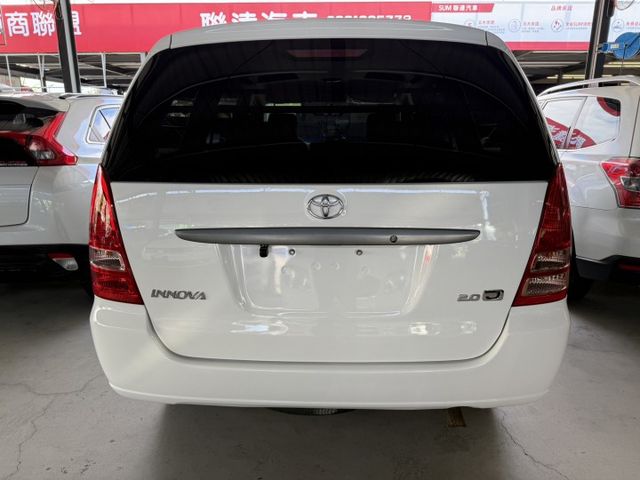 永承嚴選一手用車公里數保證全車原版件稀有手排商旅車全額貸可參考  第5張相片