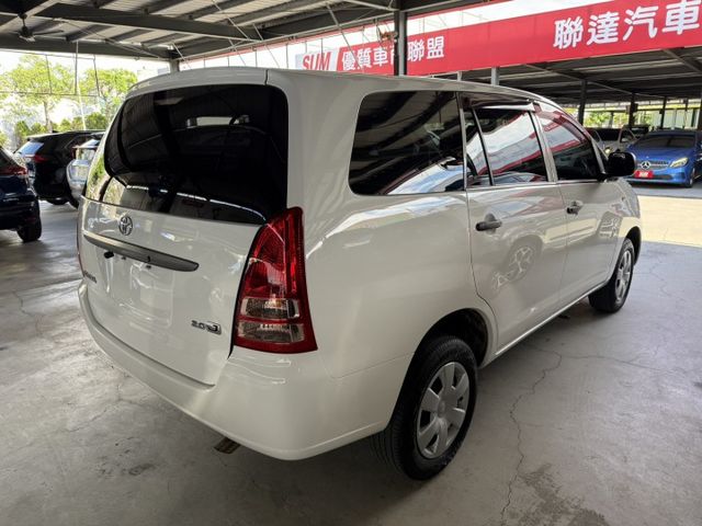 永承嚴選一手用車公里數保證全車原版件稀有手排商旅車全額貸可參考  第6張相片