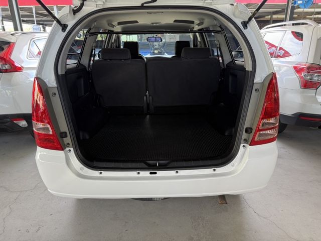 永承嚴選一手用車公里數保證全車原版件稀有手排商旅車全額貸可參考  第7張相片