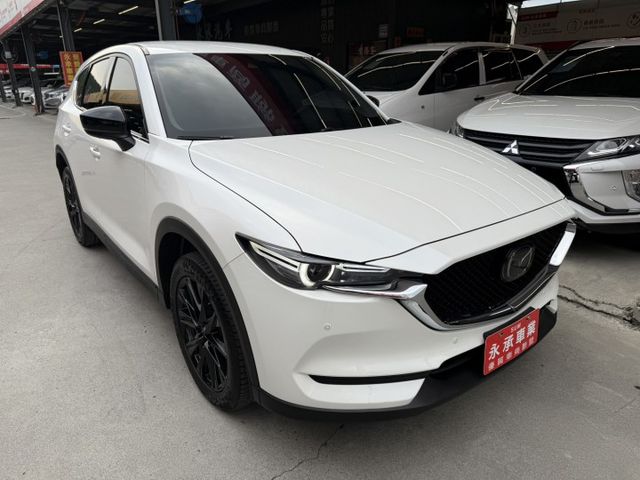 永承嚴選經典時尚黑艷鈑CX-5休旅車原鈑認證車要買要快好車不等人全額貸可參考  第3張相片