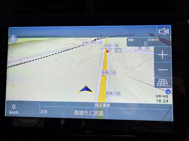 永承嚴選大規格氣派房車小改款原鈑認證車可搭配一年二萬公里五大保固全額貸可參考  第19張相片