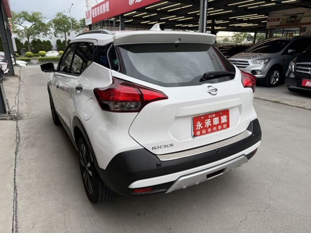 永承嚴選日產智行旗艦版都會時尚跨界休旅車全車原鈑認證車全額貸可參考  第6張相片