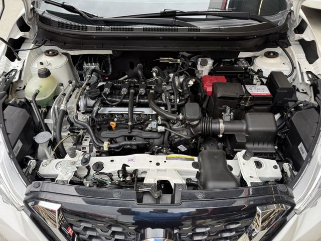 永承嚴選日產智行旗艦版都會時尚跨界休旅車全車原鈑認證車全額貸可參考  第18張相片