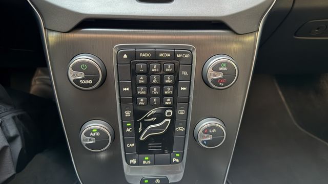 永承嚴選一手女用車僅跑7.9萬公里認證車哩程保證全額袋可參考要買要快  第13張相片