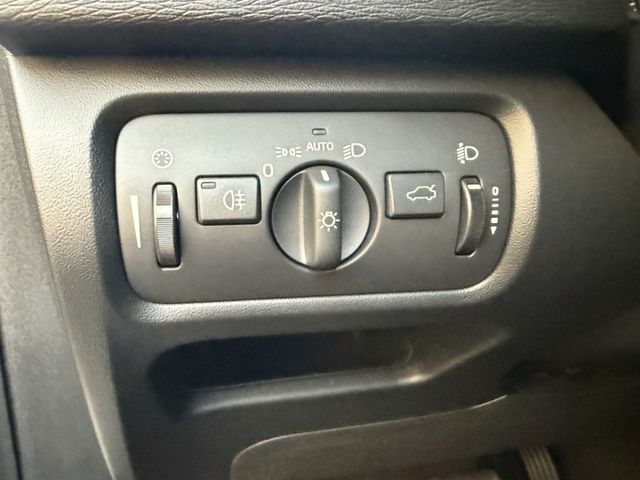 永承嚴選一手女用車僅跑7.9萬公里認證車哩程保證全額袋可參考要買要快  第14張相片