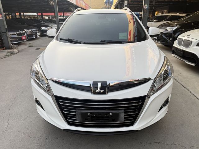 永承嚴選時尚跨界休旅車配備齊全原鈑認證車天窗版全額貸可參考  第2張相片