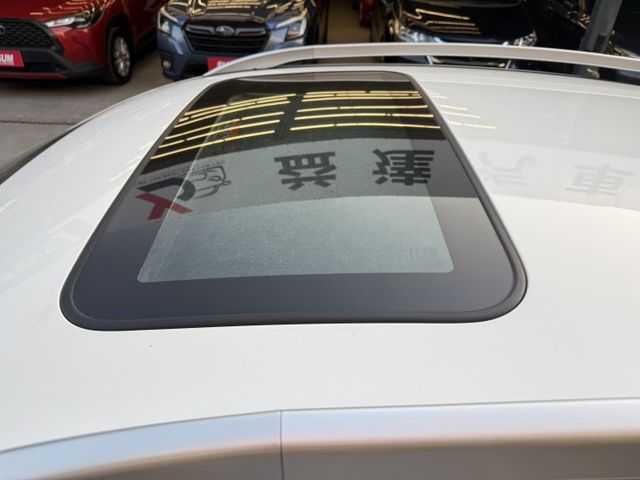 永承嚴選時尚跨界休旅車配備齊全原鈑認證車天窗版全額貸可參考  第8張相片